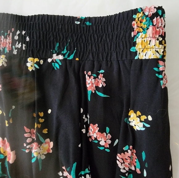Wide Leg pants 'NWOT' - Picture 5 of 7